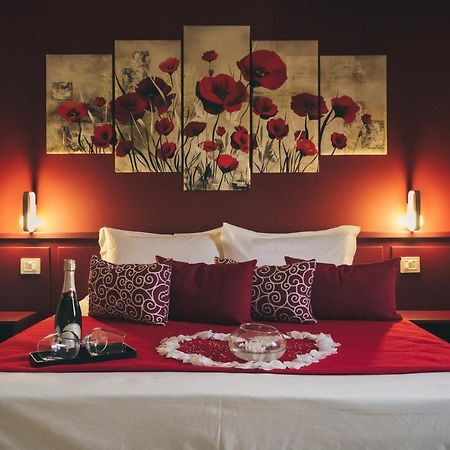 Rosy'S Rooms Patrica Dış mekan fotoğraf
